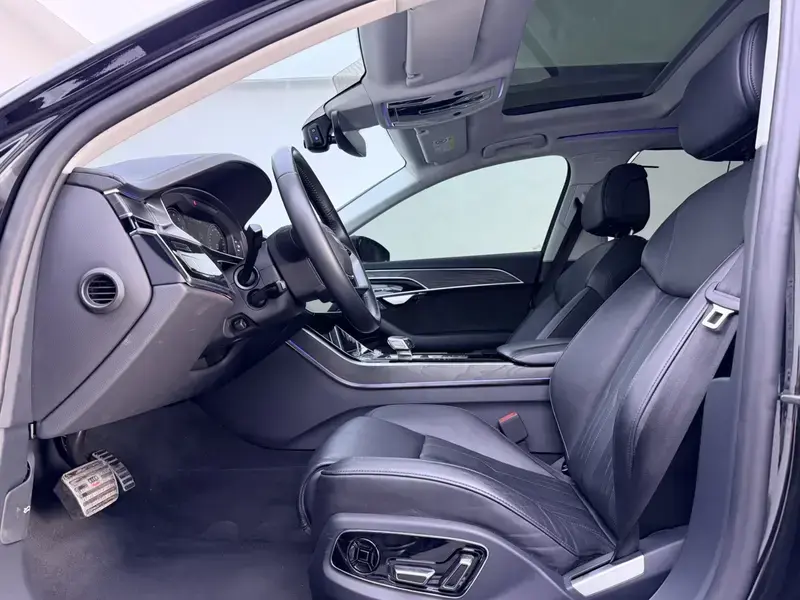 2019 Audi A8 с пробегом 76 000 км
