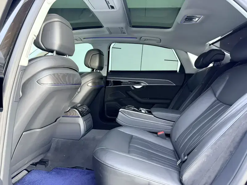 2019 Audi A8 с пробегом 76 000 км