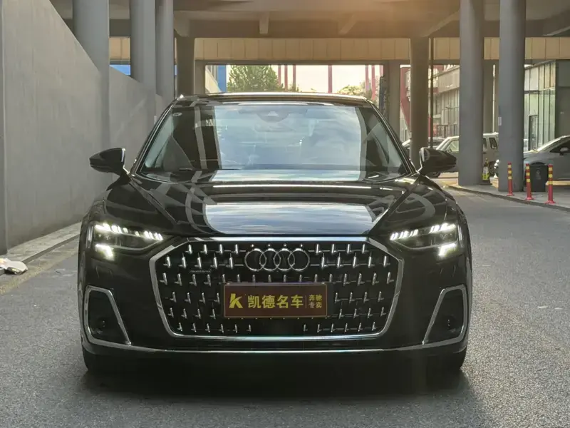 2024 Audi A8 с пробегом 100 км