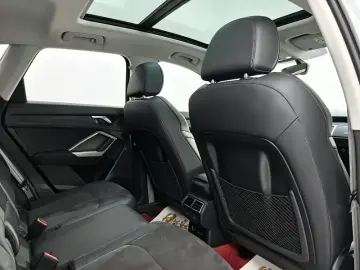 2023 Audi Q3 с пробегом 42 000 км