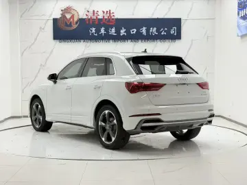 2022 Audi Q3 с пробегом 24 000 км