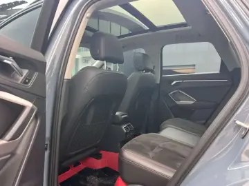 2022 Audi Q3 с пробегом 83 000 км