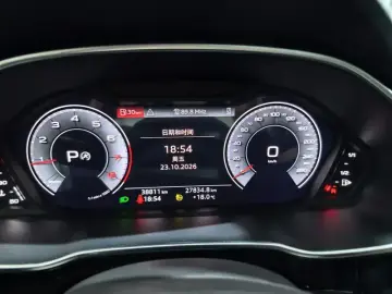 2023 Audi Q3 с пробегом 38 000 км
