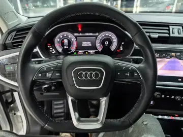 2023 Audi Q3 с пробегом 38 000 км