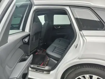 2024 Audi Q4 e-tron с пробегом 6 300 км