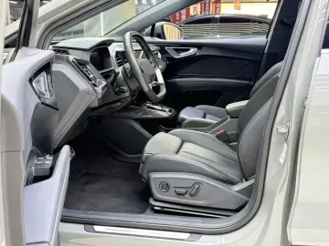2024 Audi Q4 e-tron с пробегом 34 400 км