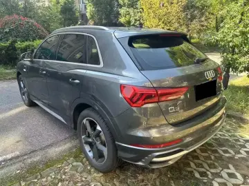 2023 Audi Q3 с пробегом 13 000 км