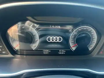2023 Audi Q3 с пробегом 13 000 км