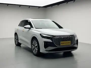 2024 Audi Q4 e-tron с пробегом 56 400 км