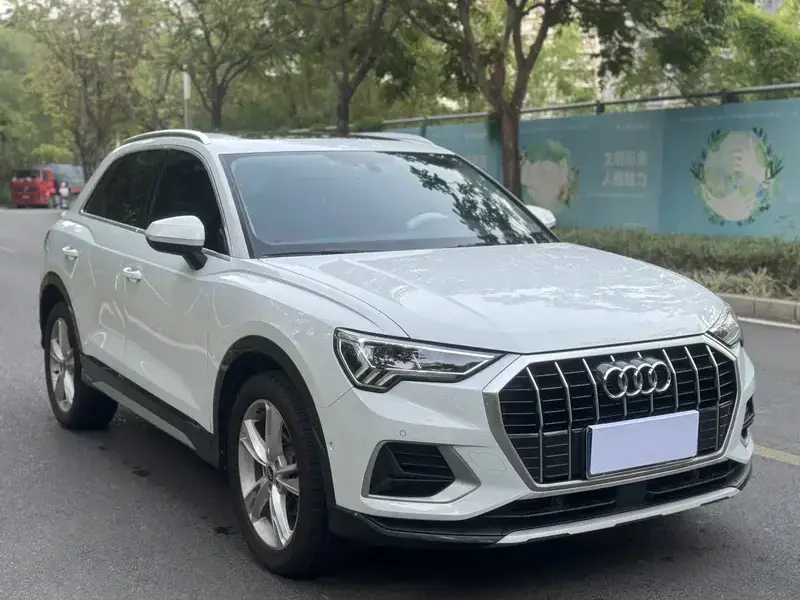 2021 Audi Q3 с пробегом 70 000 км