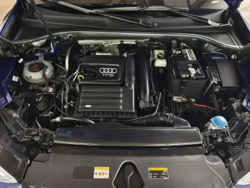 2022 Audi Q3 с пробегом 33 000 км