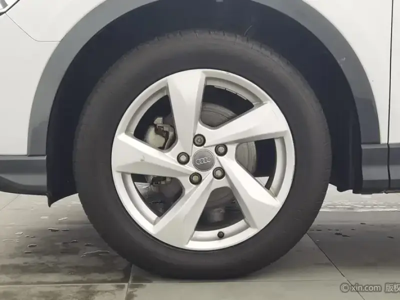 2019 Audi Q3 с пробегом 66 100 км