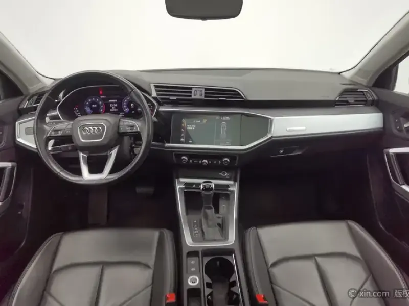 2019 Audi Q3 с пробегом 66 100 км