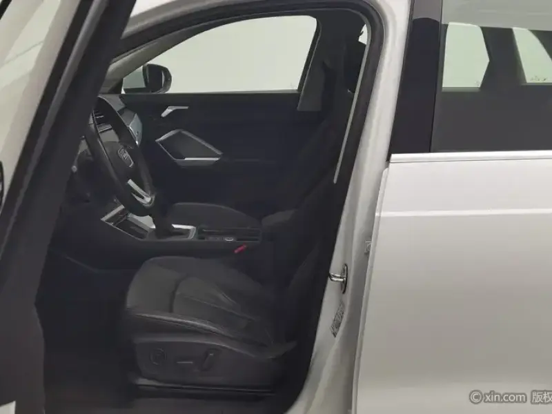 2019 Audi Q3 с пробегом 66 100 км