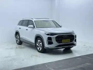2023 Audi Q6 с пробегом 72 900 км
