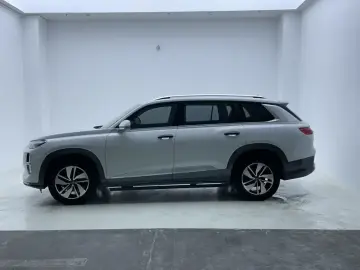 2023 Audi Q6 с пробегом 72 900 км