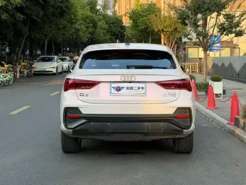 2022 Audi Q3 Sportback с пробегом 63 000 км