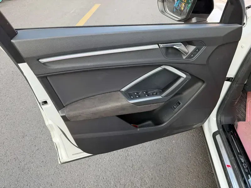 2022 Audi Q3 Sportback с пробегом 63 000 км