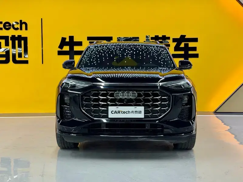 2024 Audi Q6 с пробегом 19 800 км