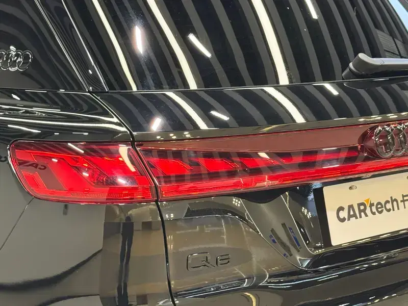 2024 Audi Q6 с пробегом 19 800 км