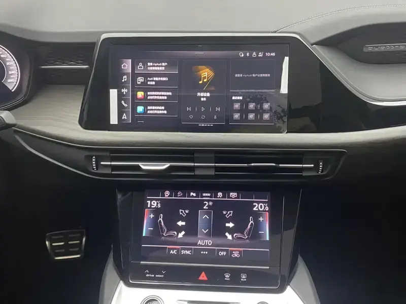 2024 Audi Q6 с пробегом 44 600 км