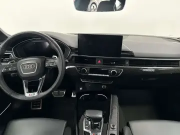 2023 Audi RS 5 с пробегом 8 800 км