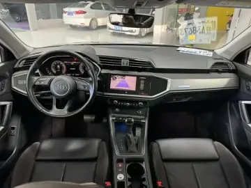 2023 Audi Q3 Sportback с пробегом 54 000 км