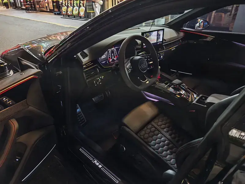 2024 Audi RS 5 с пробегом 7 000 км