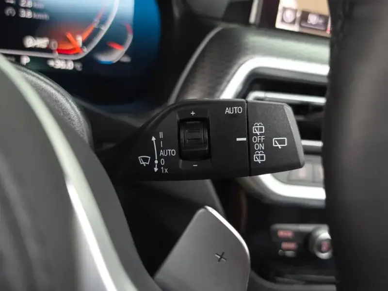 2023 BMW X3 с пробегом 37 486 км