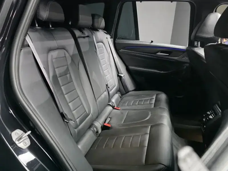 2023 BMW X3 с пробегом 37 578 км