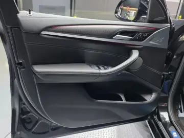 2023 BMW X3 с пробегом 37 578 км