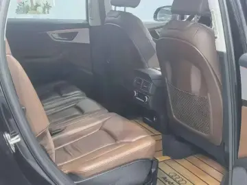 2019 Audi Q7 с пробегом 107 000 км
