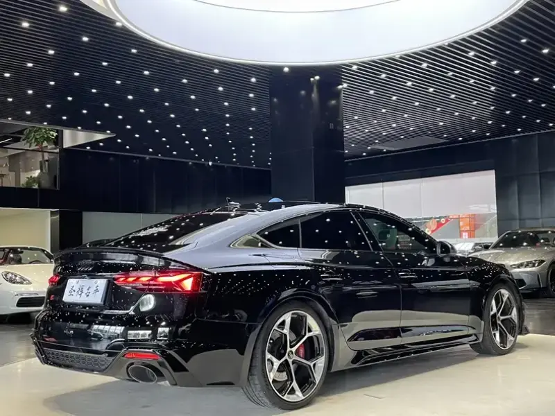 2024 Audi RS 5 с пробегом 7 000 км