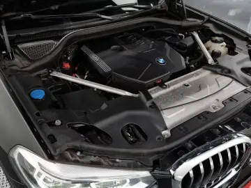 2020 BMW X3 с пробегом 87 040 км