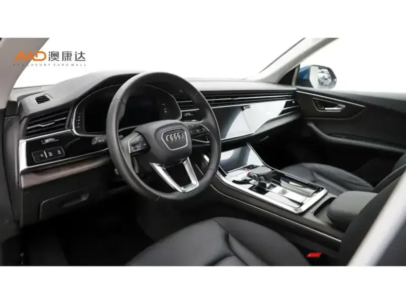 2019 Audi Q8 с пробегом 42 700 км
