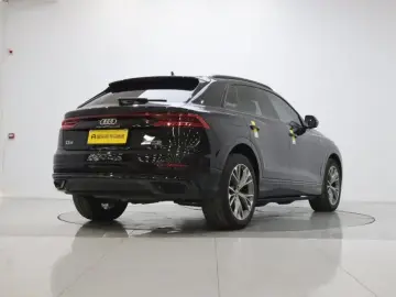 2019 Audi Q8 с пробегом 63 600 км