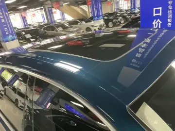 2021 Audi Q8 с пробегом 75 300 км