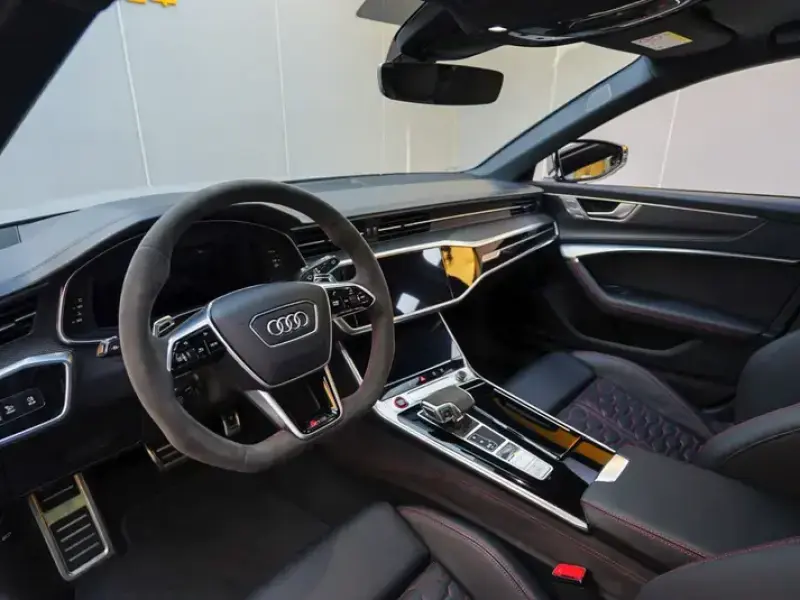 2021 Audi RS 6 с пробегом 67 000 км