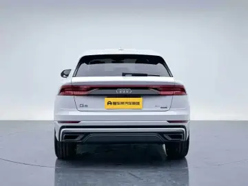2019 Audi Q8 с пробегом 61 700 км