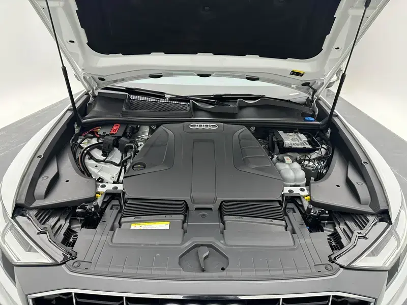2019 Audi Q8 с пробегом 61 700 км
