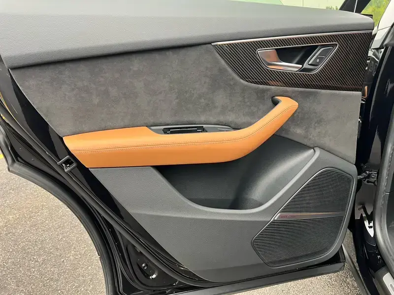 2021 Audi RS Q8 с пробегом 65 800 км