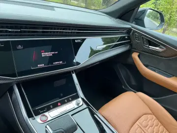 2021 Audi RS Q8 с пробегом 65 800 км