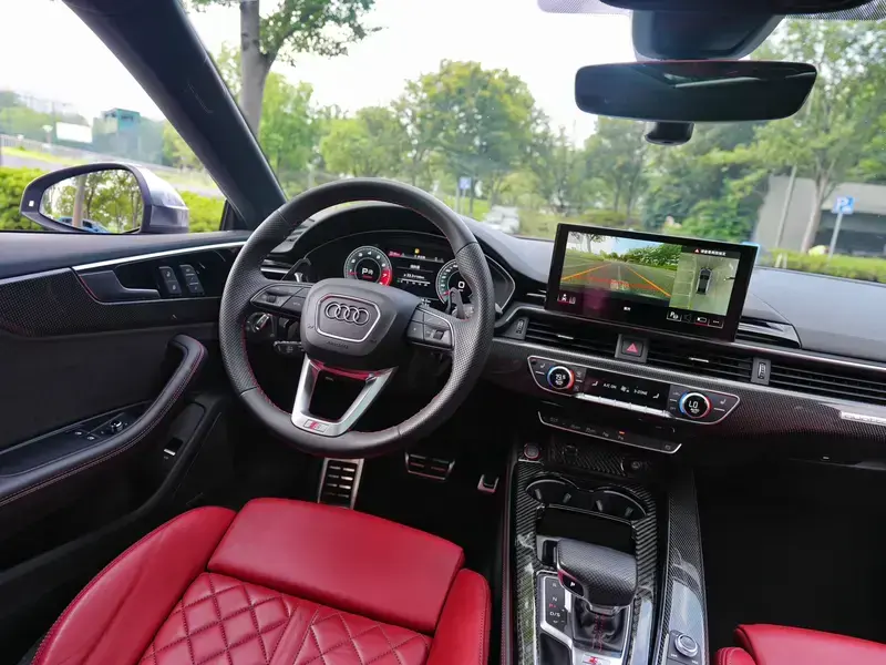 2022 Audi S5 с пробегом 47 000 км
