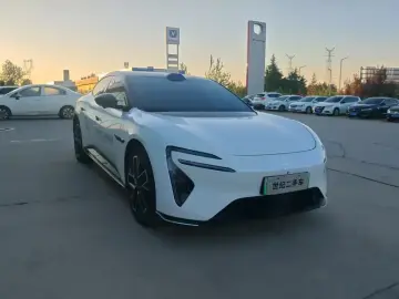 2025 Avatr 06 с пробегом 26 000 км