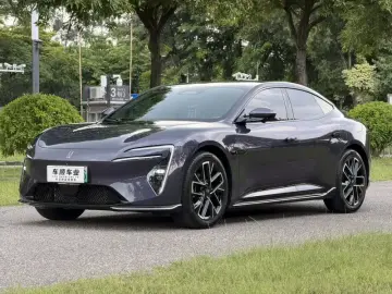2025 Avatr 06 с пробегом 16 000 км
