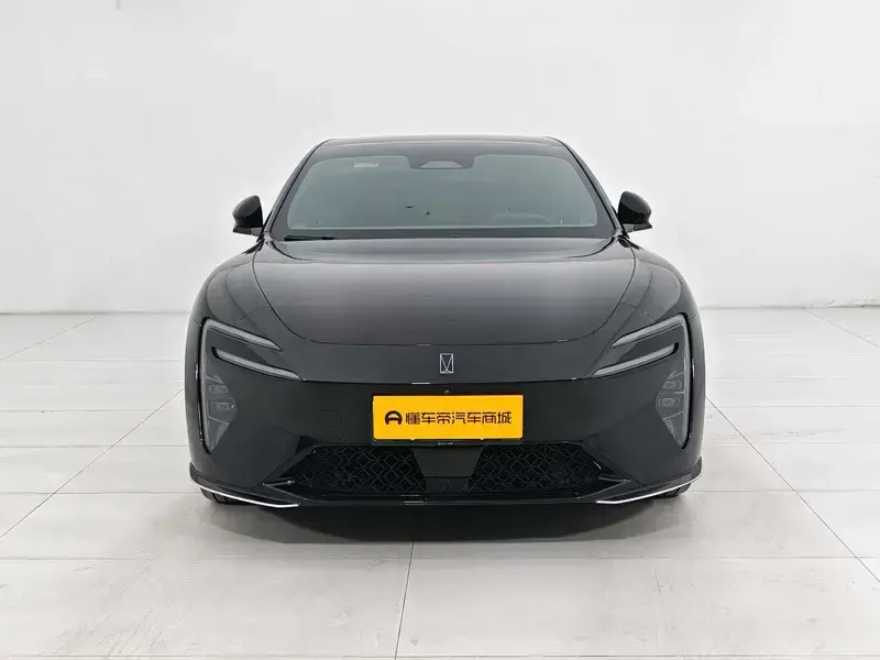 2025 Avatr 06 с пробегом 36 800 км