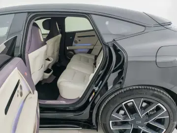2025 Avatr 06 с пробегом 36 800 км