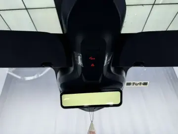 2025 Avatr 11 с пробегом 100 км