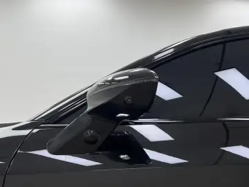 2025 Avatr 11 с пробегом 7 600 км