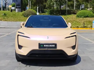 2023 Avatr 11 с пробегом 26 000 км